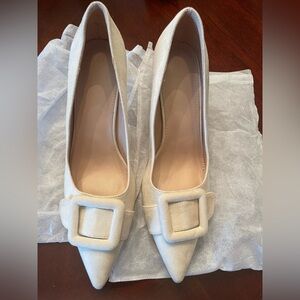NWOT Elegant Suede Women's Shoes with Buckle 11M